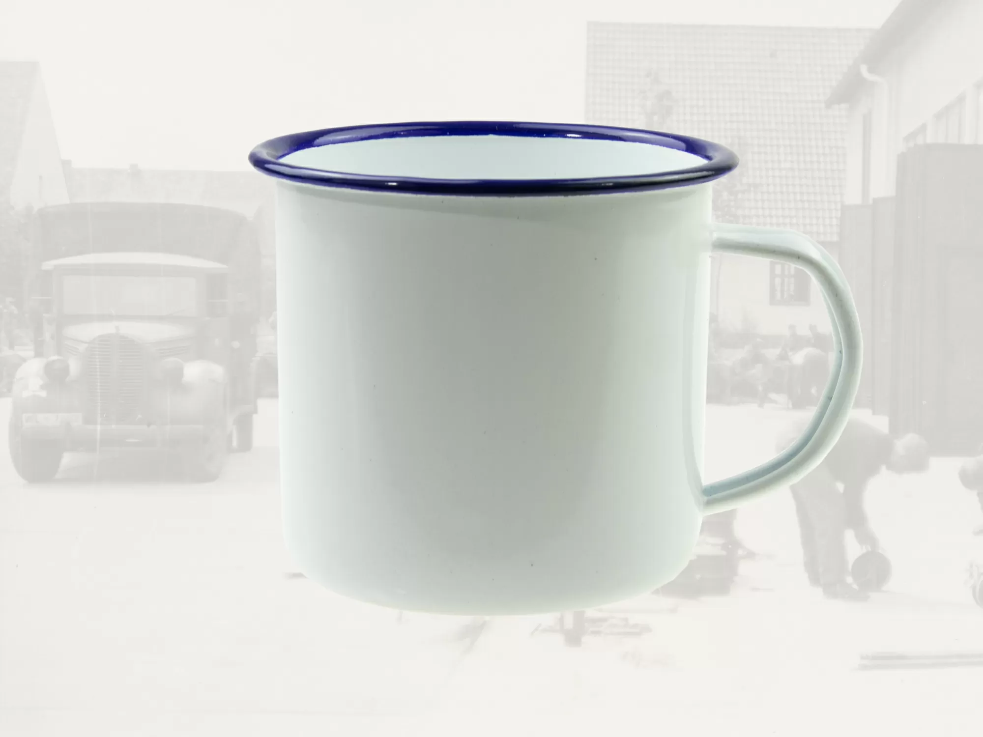 Mugs